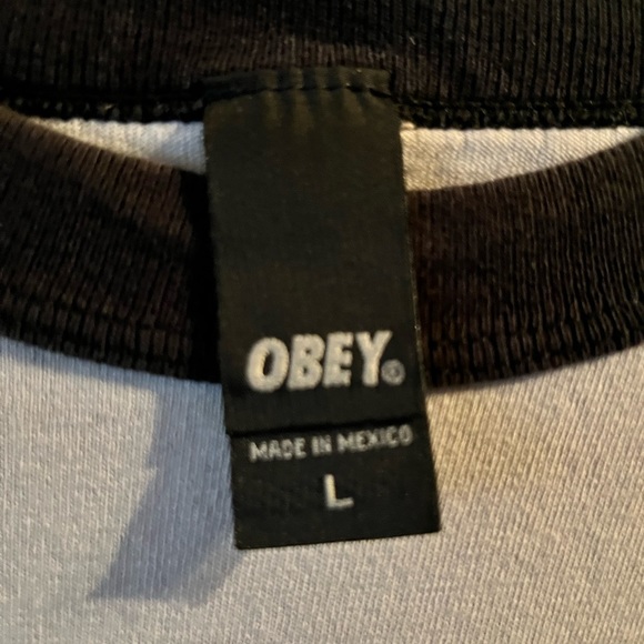 Super rare, obey, baseball, tee, serving the streets! - Picture 3 of 3